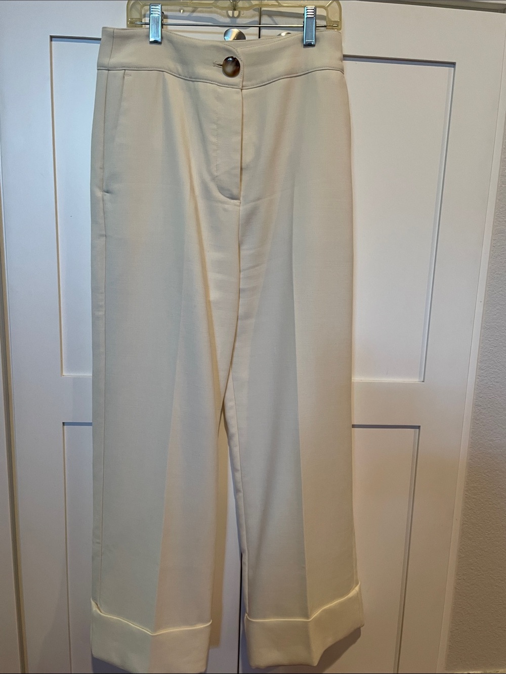 Sézane Damon Trousers Ecru 
-Ankle length trousers 
-Turn-ups at the hem